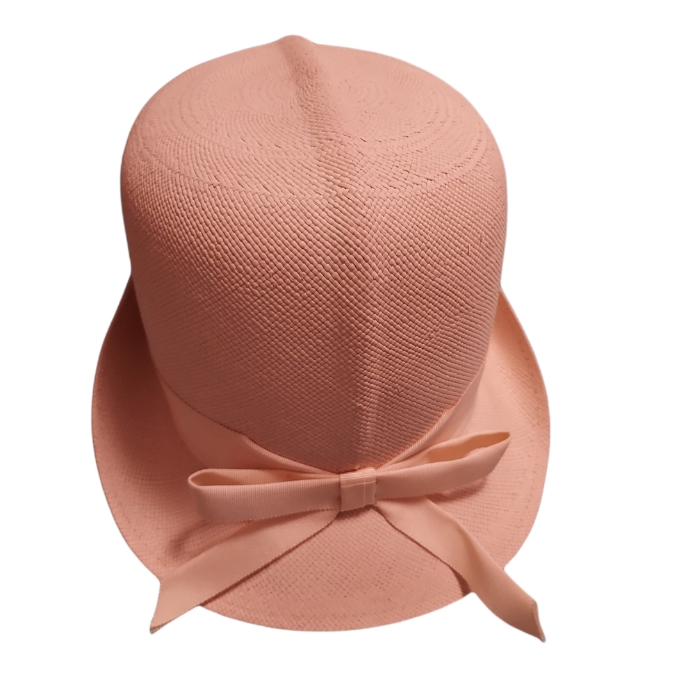 White Cream Hat with Bow Detail